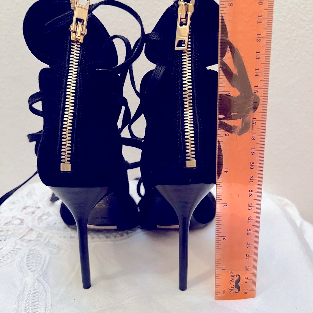 Burberry Black Strappy Gladiator Heels - Picture 8 of 10